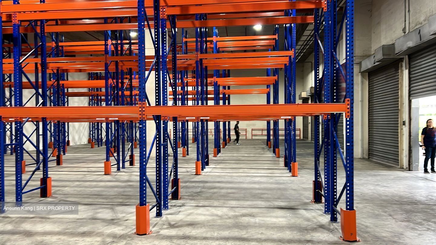 Logistech (D17), Warehouse #478503121